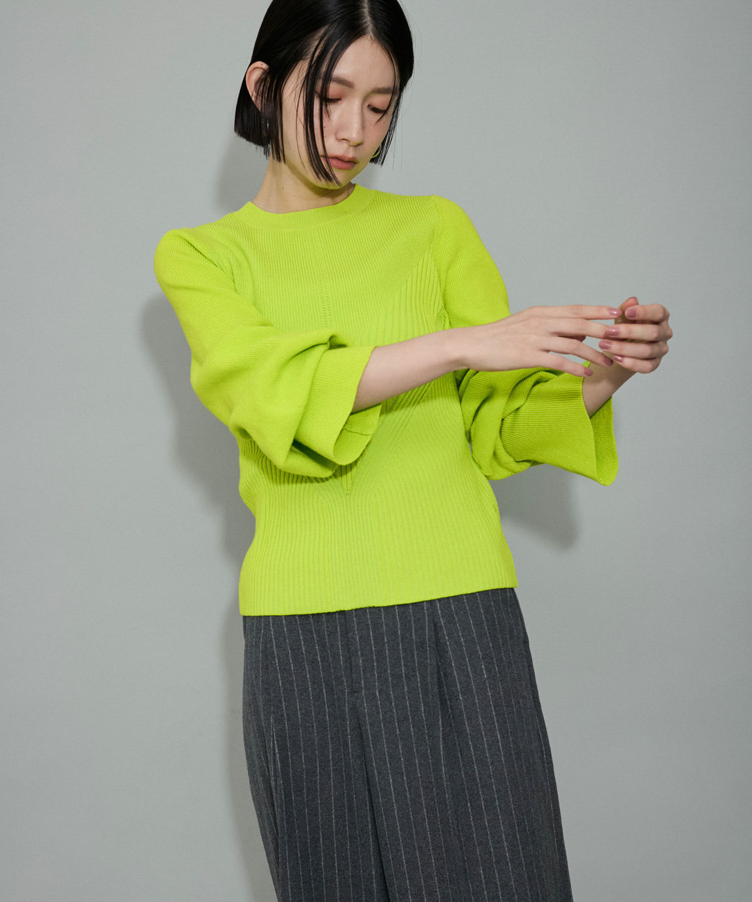 ADAM ET ROPE'「【WEB限定・サステナブル・洗える】フレアカフスパターンニット」|ニット・セーター|