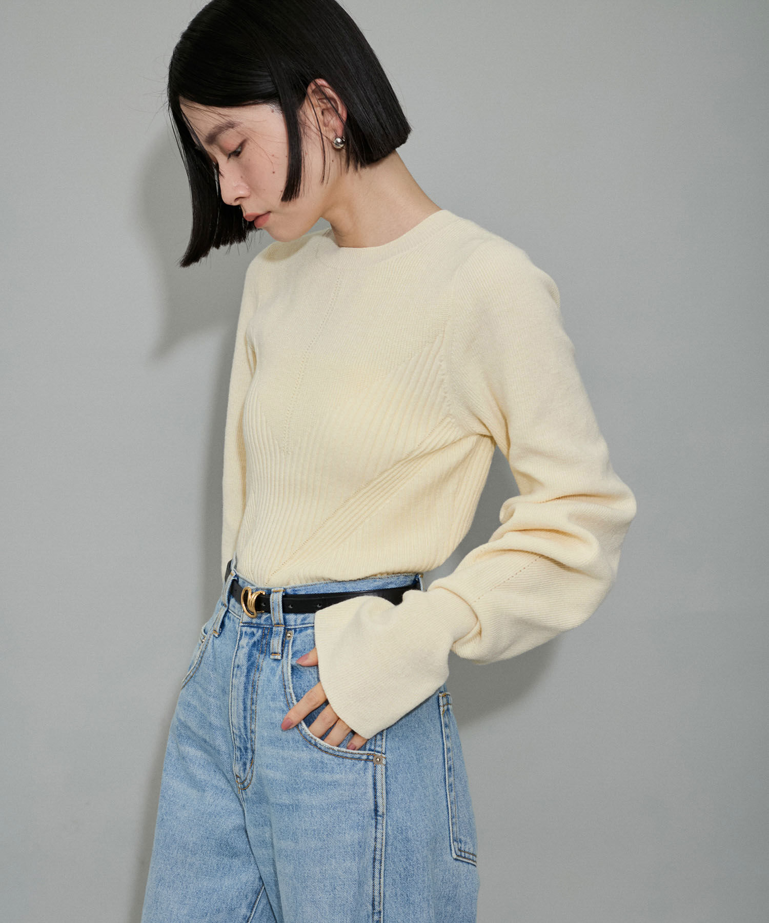 ADAM ET ROPE'「【WEB限定・サステナブル・洗える】フレアカフスパターンニット」|ニット・セーター|オフホワイト(15)