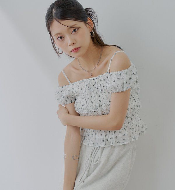  「【5色展開】シアーフラワーシャーリングフレンチブラウス」|シャツ・ブラウス|