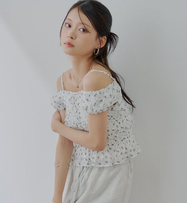  「【5色展開】シアーフラワーシャーリングフレンチブラウス」|シャツ・ブラウス|