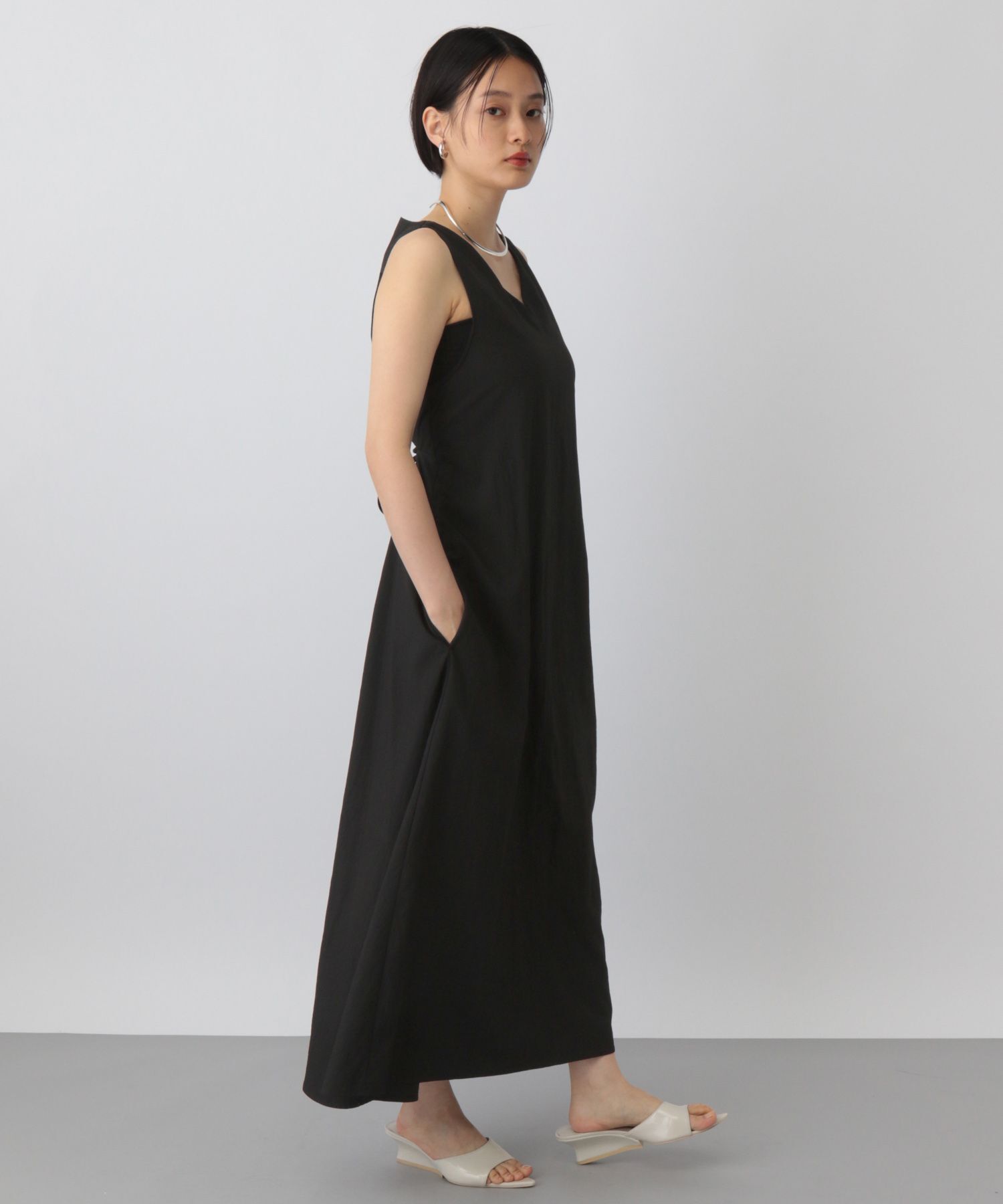 A part by 「バックオープンチェックワンピース」|ワンピース|