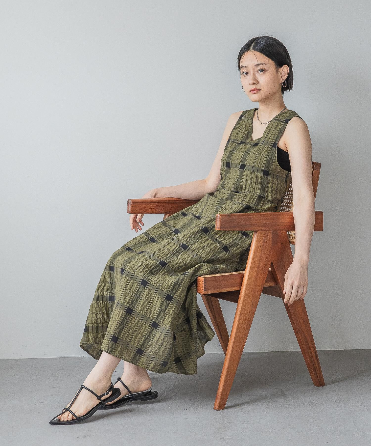 A part by 「バックオープンチェックワンピース」|ワンピース|