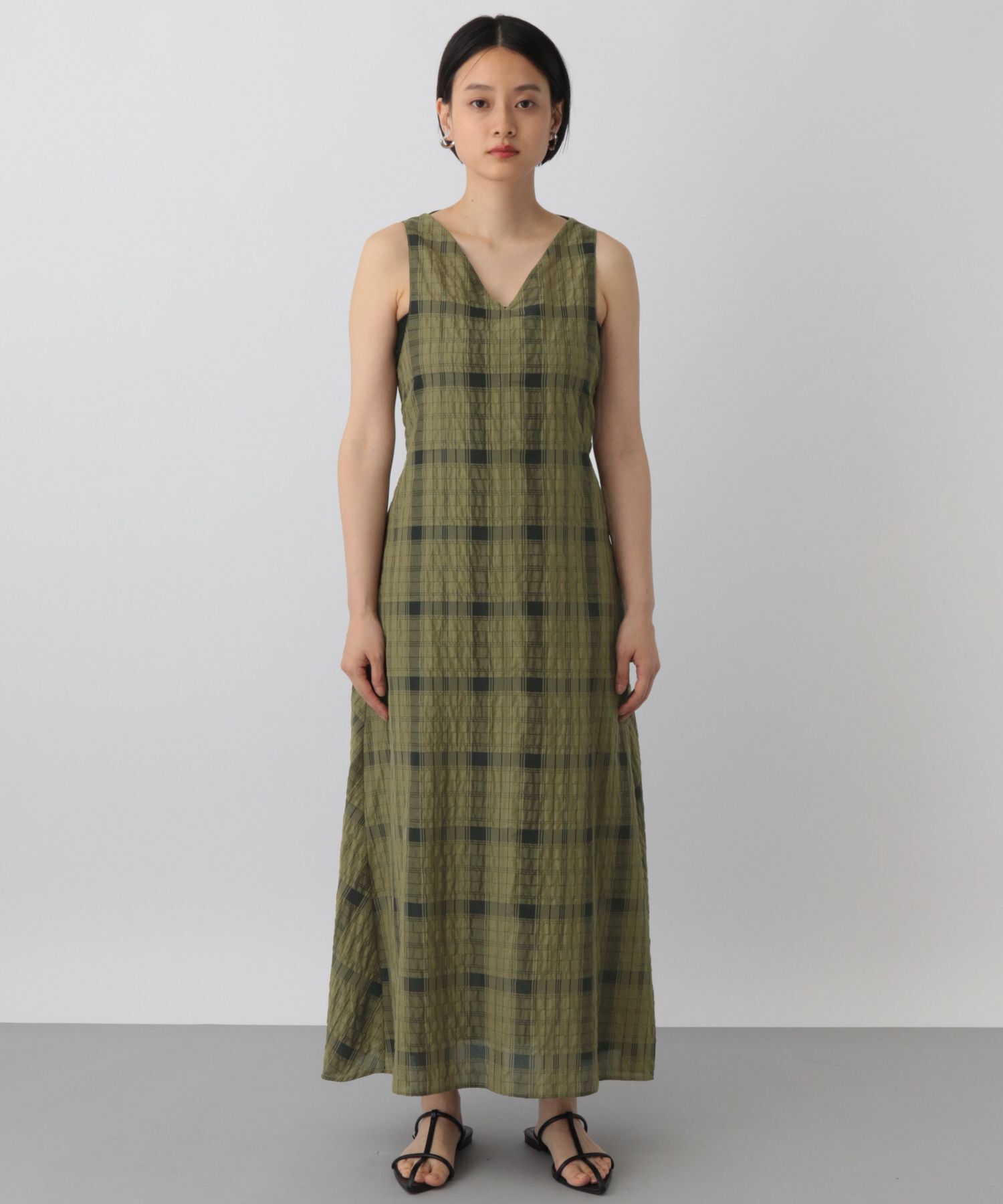 A part by 「バックオープンチェックワンピース」|ワンピース|