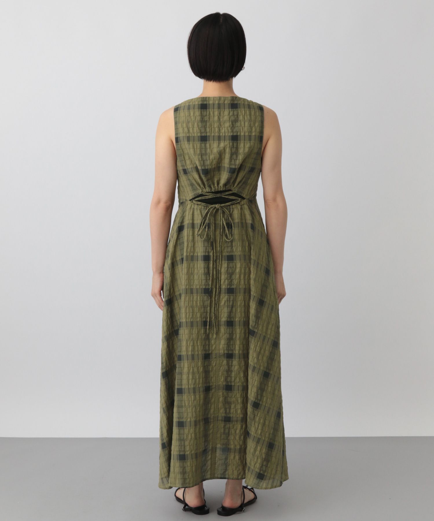 A part by 「バックオープンチェックワンピース」|ワンピース|