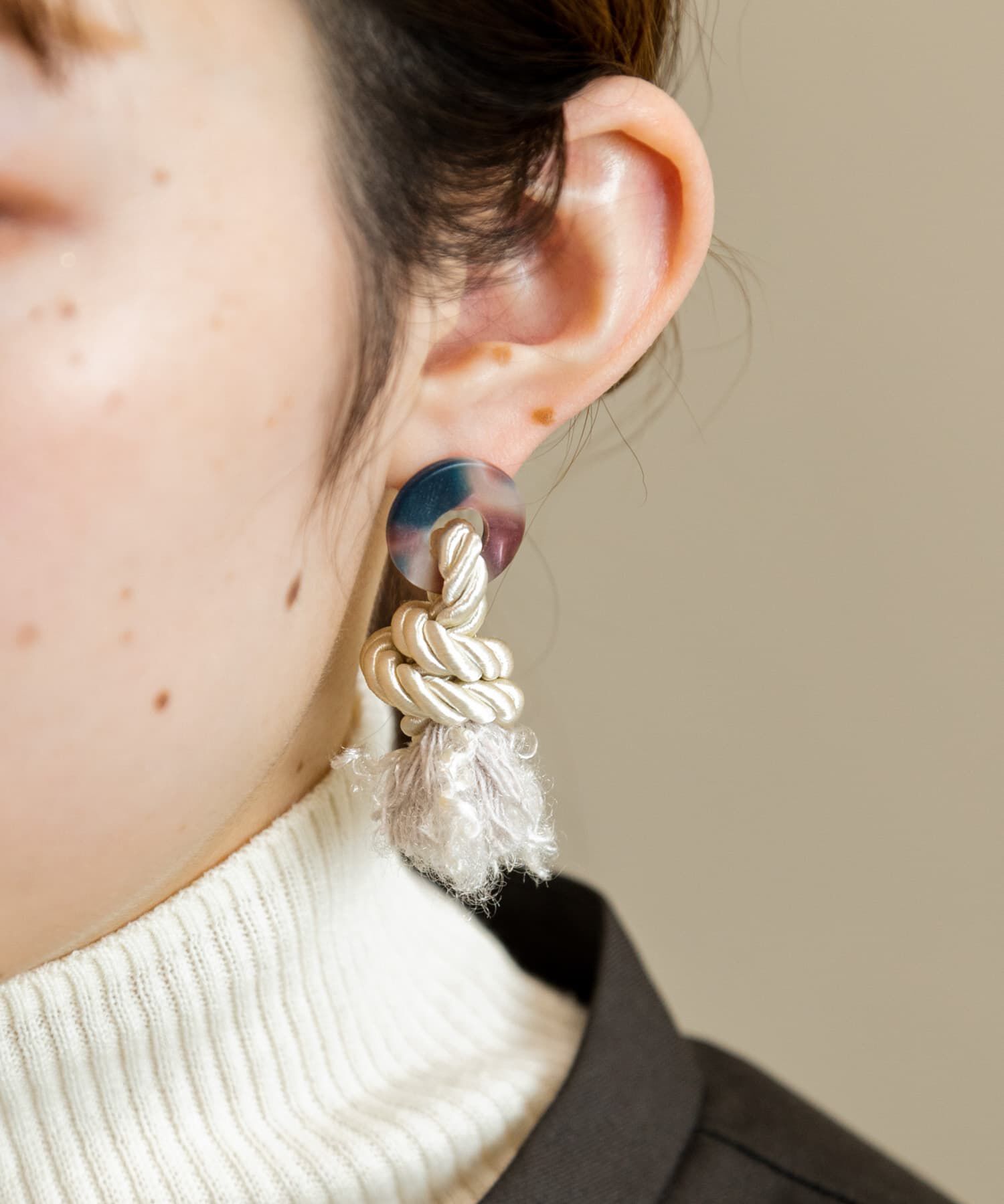 SMELLY「ロープサークルジュシピアス」|ピアス|