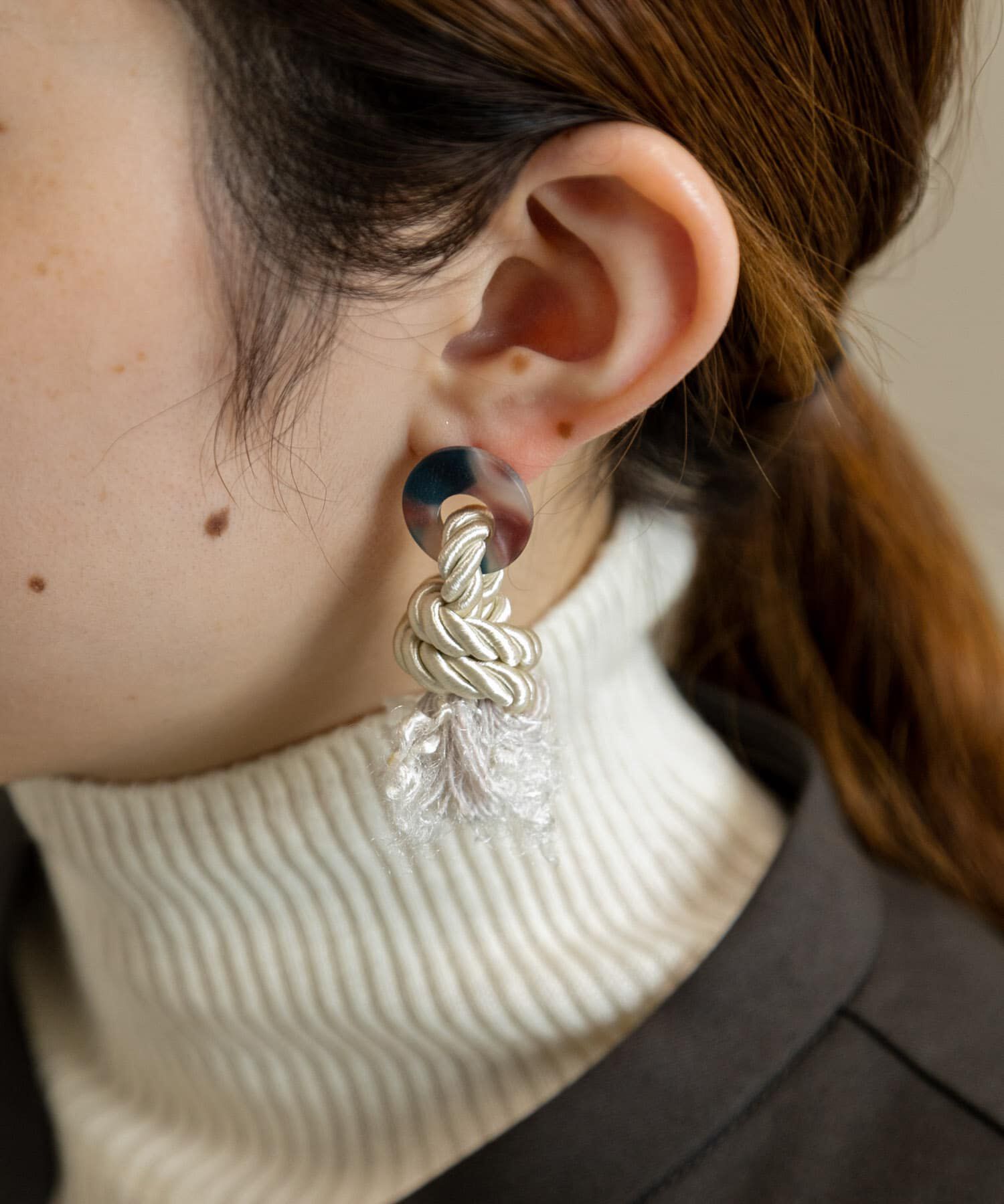 SMELLY「ロープサークルジュシピアス」|ピアス|