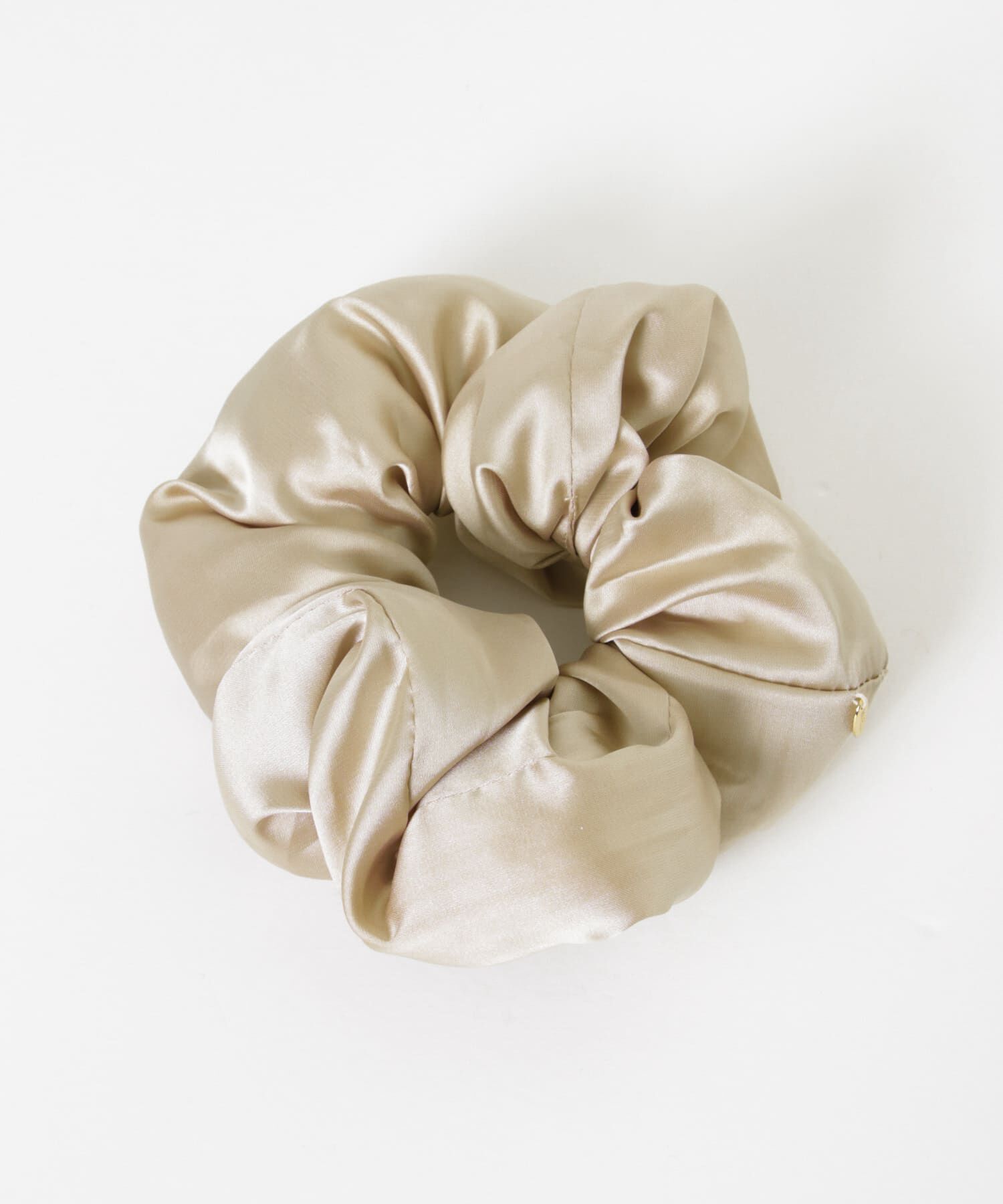 SMELLY「サテンボリュームビッグシュシュ」|ヘアゴム・シュシュ|