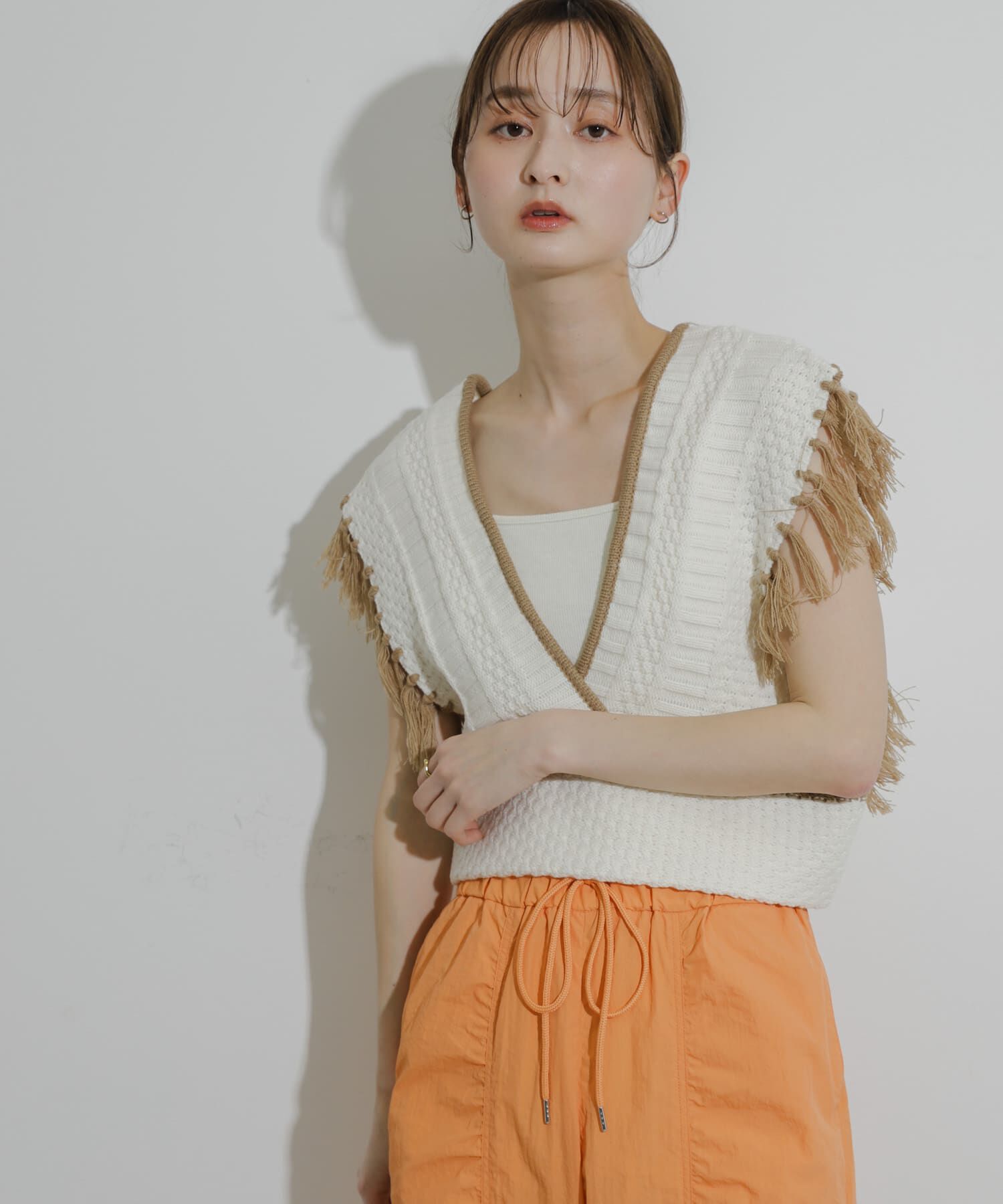 SENSE OF PLACE by URBAN RESEARCH「フリンジニットベスト」|ベスト・ジレ|