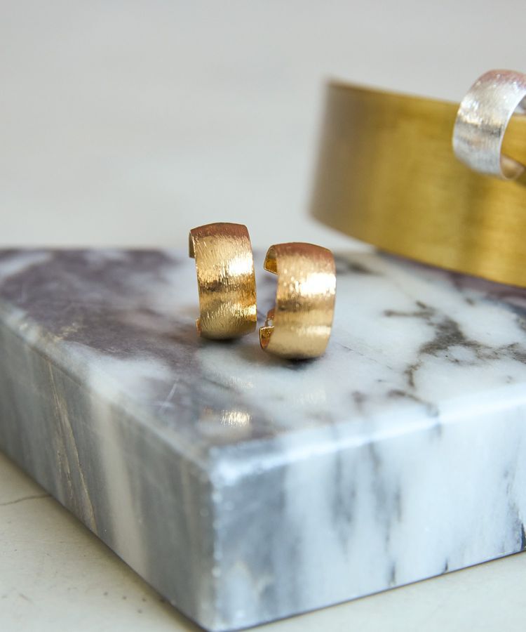 AMERICAN HOLIC「ヘアラインフープピアス」|ピアス|