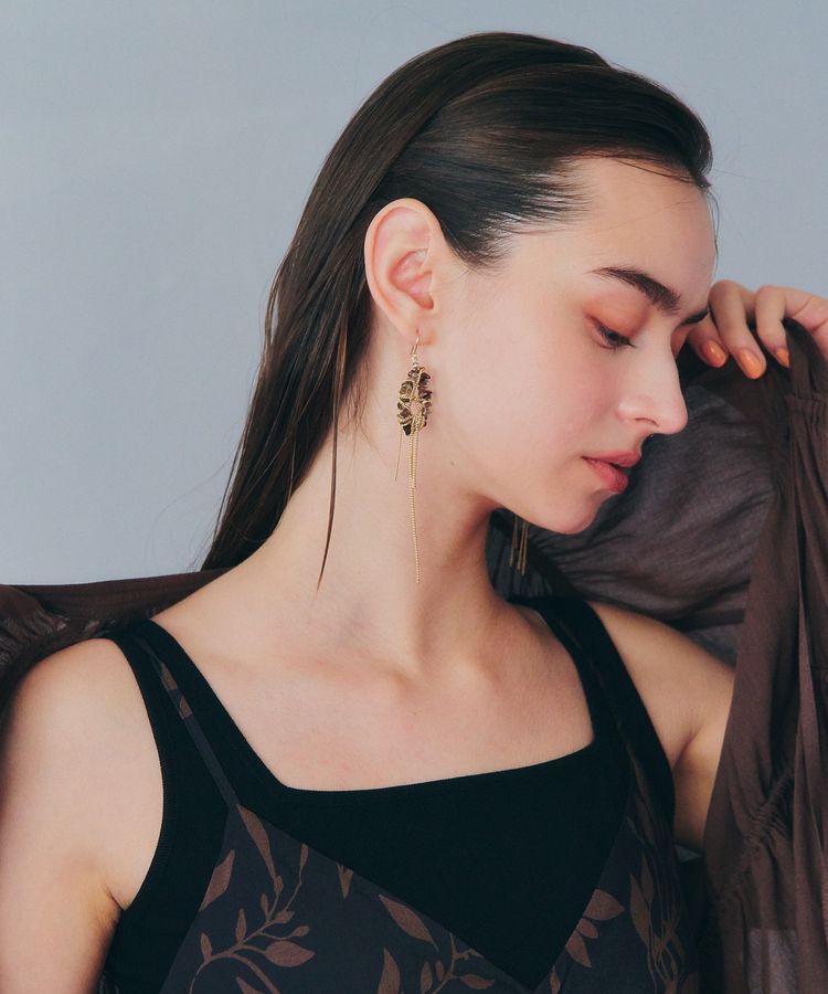 YECCA VECCA「サザレストーンチェーンピアス」|ピアス|Gold