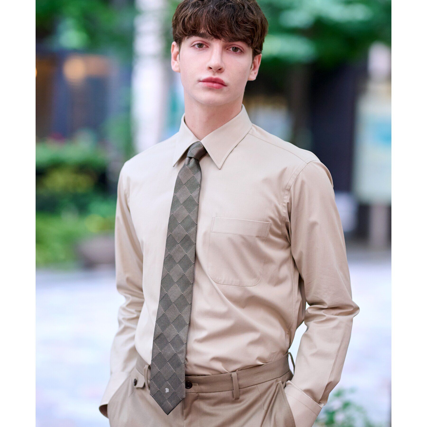 DRESSTERIOR「レギュラーカラードレスシャツ」|シャツ・ブラウス|