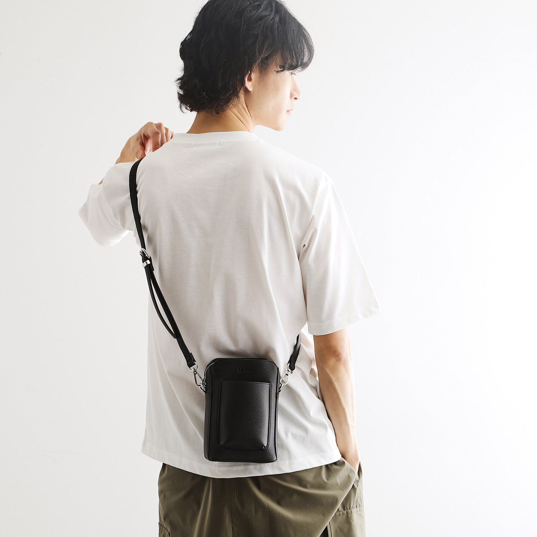 tk.TAKEO KIKUCHI「ポケットミニショルダー」|ショルダー・メッセンジャー|