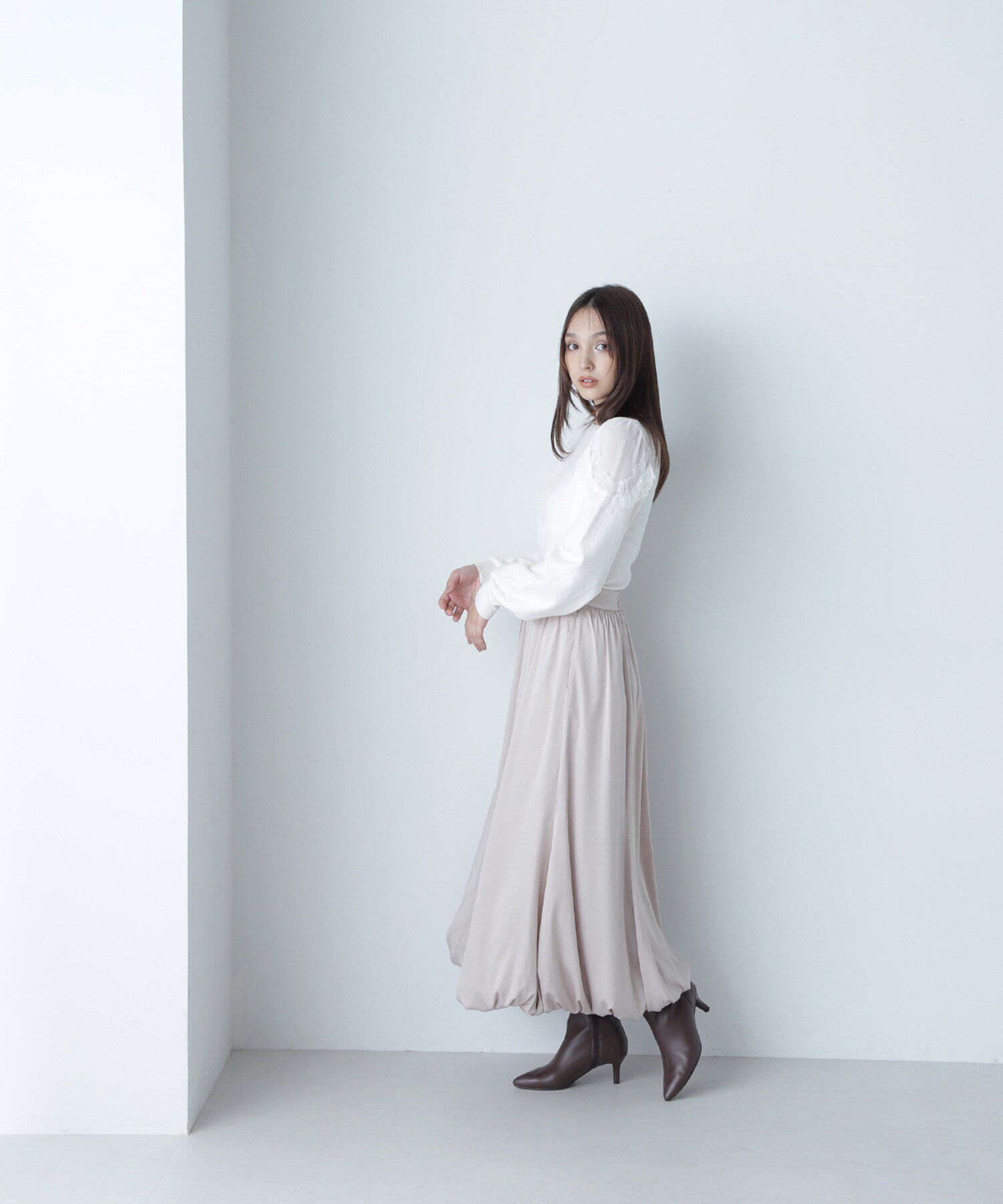  「フラワーレーストリミングニット」|ニット・セーター|