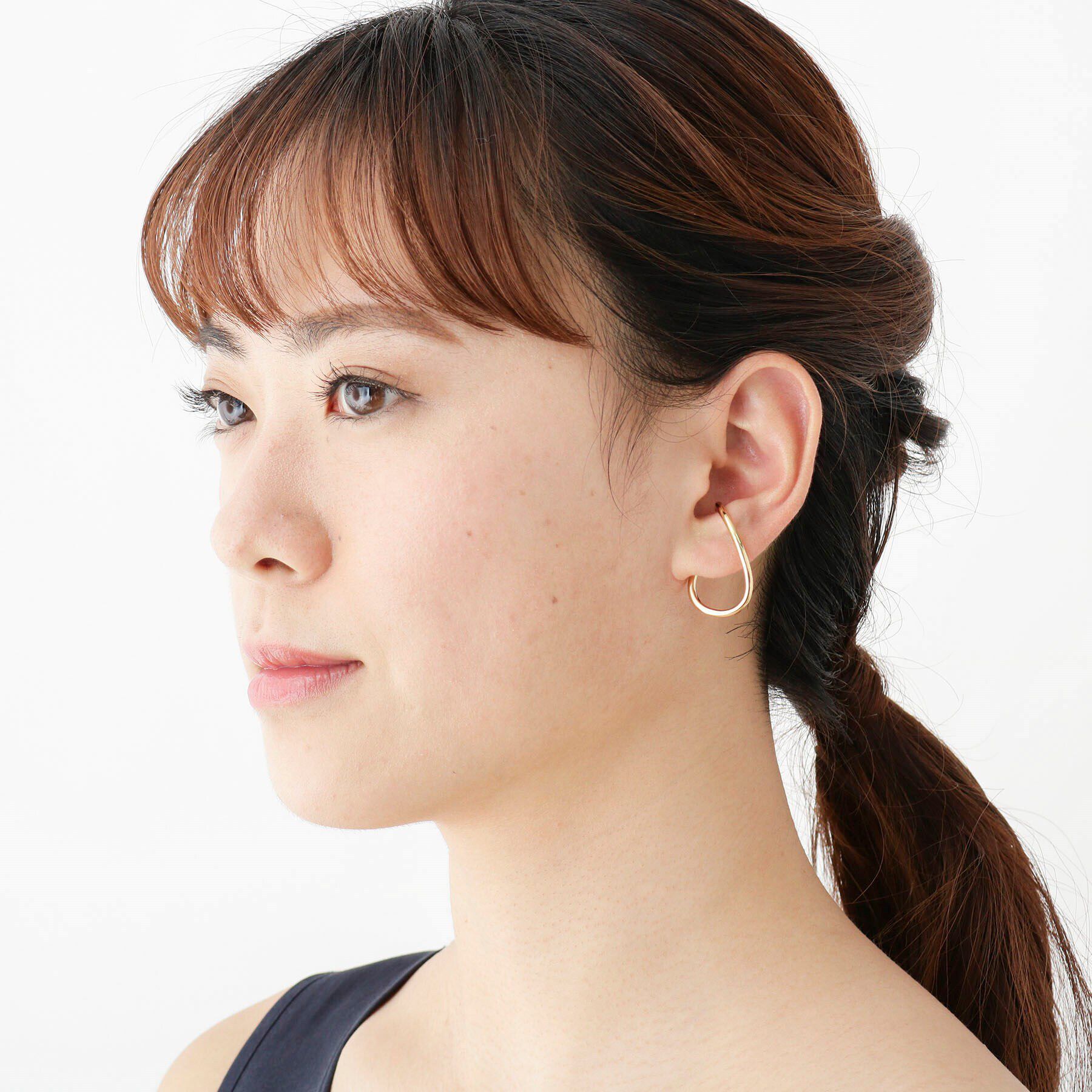 COCOSHNIK「シルバー ラップイヤーカフ（左耳用） GP」|イヤリング|