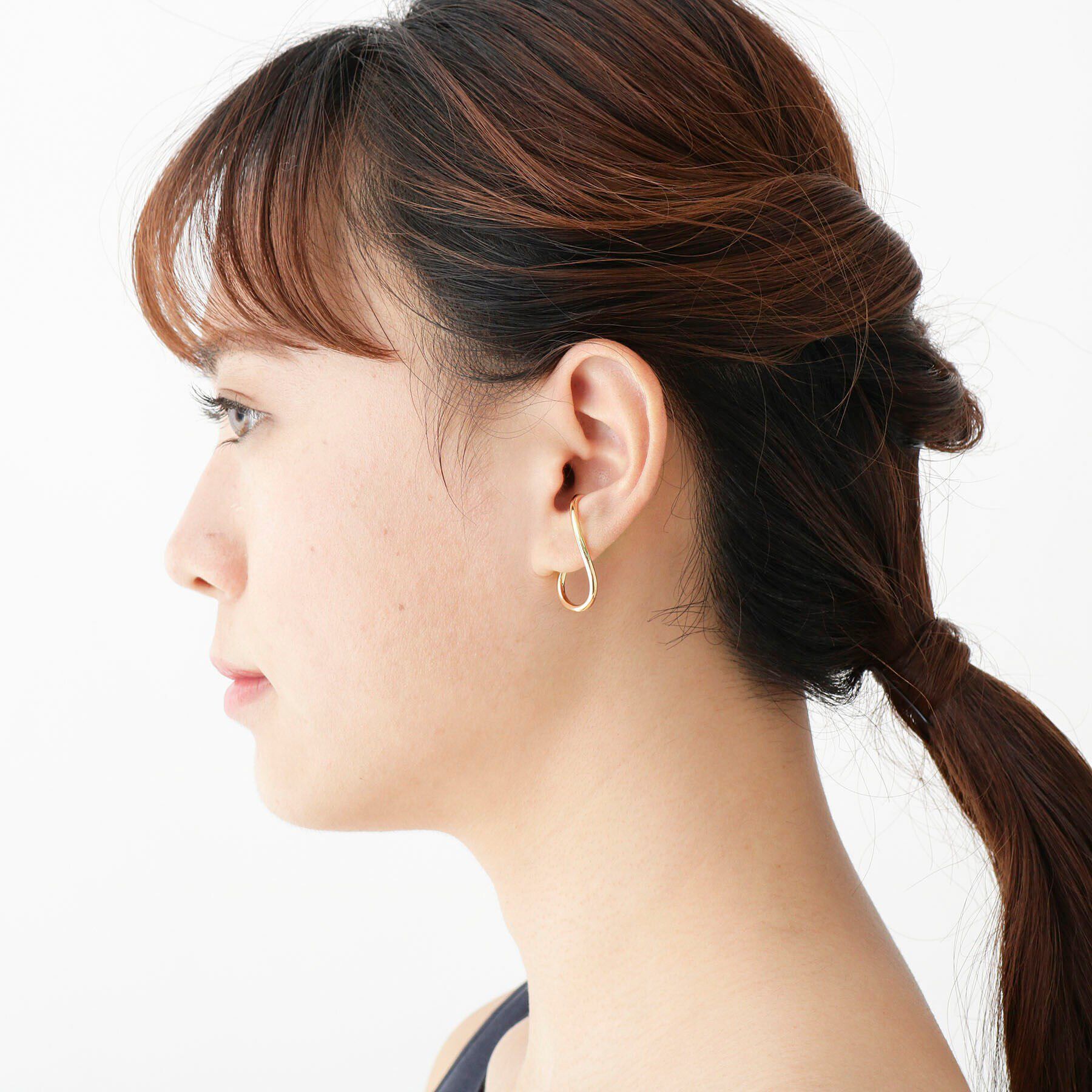 COCOSHNIK「シルバー ラップイヤーカフ（左耳用） GP」|イヤリング|