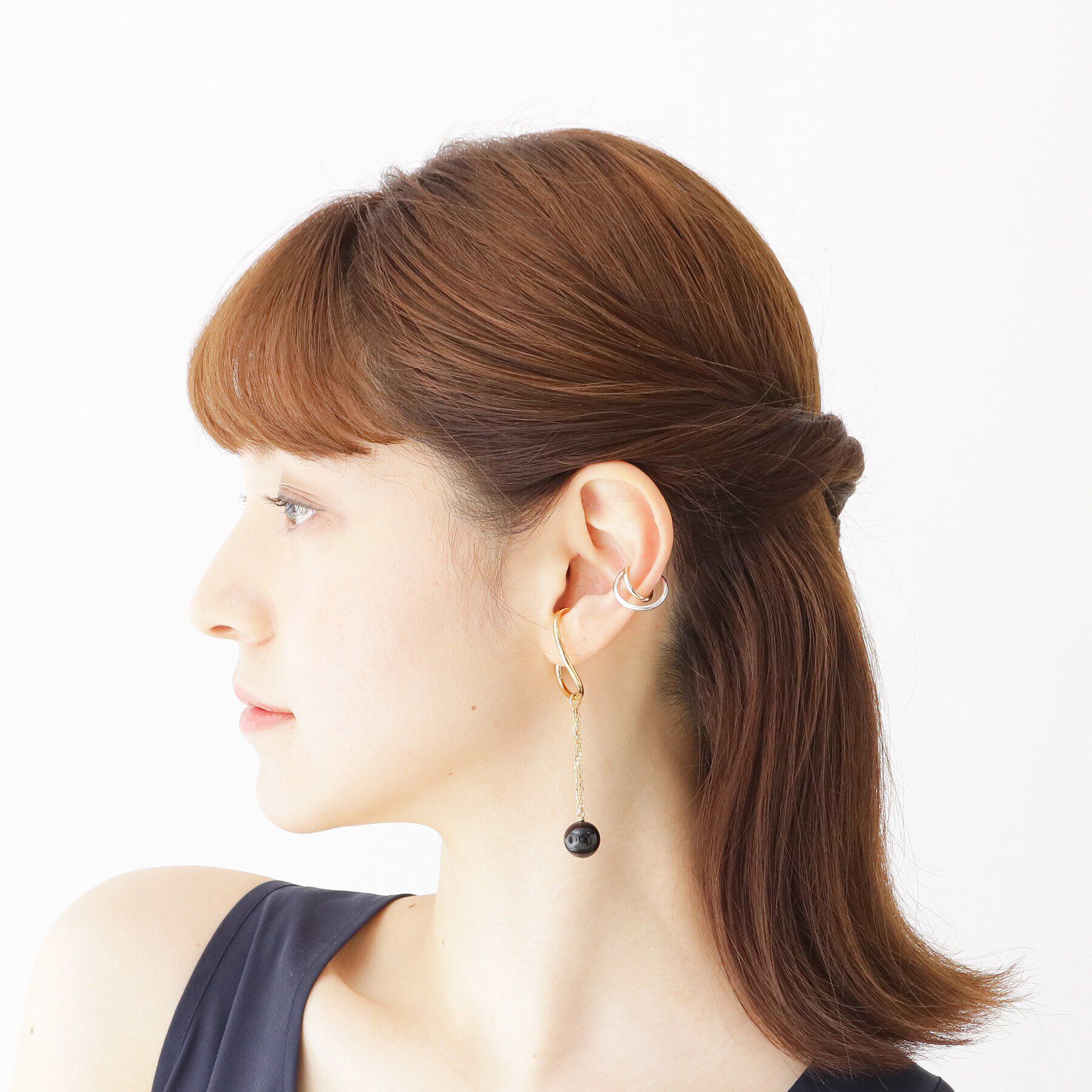 COCOSHNIK「シルバー ラップイヤーカフ（左耳用） GP」|イヤリング|