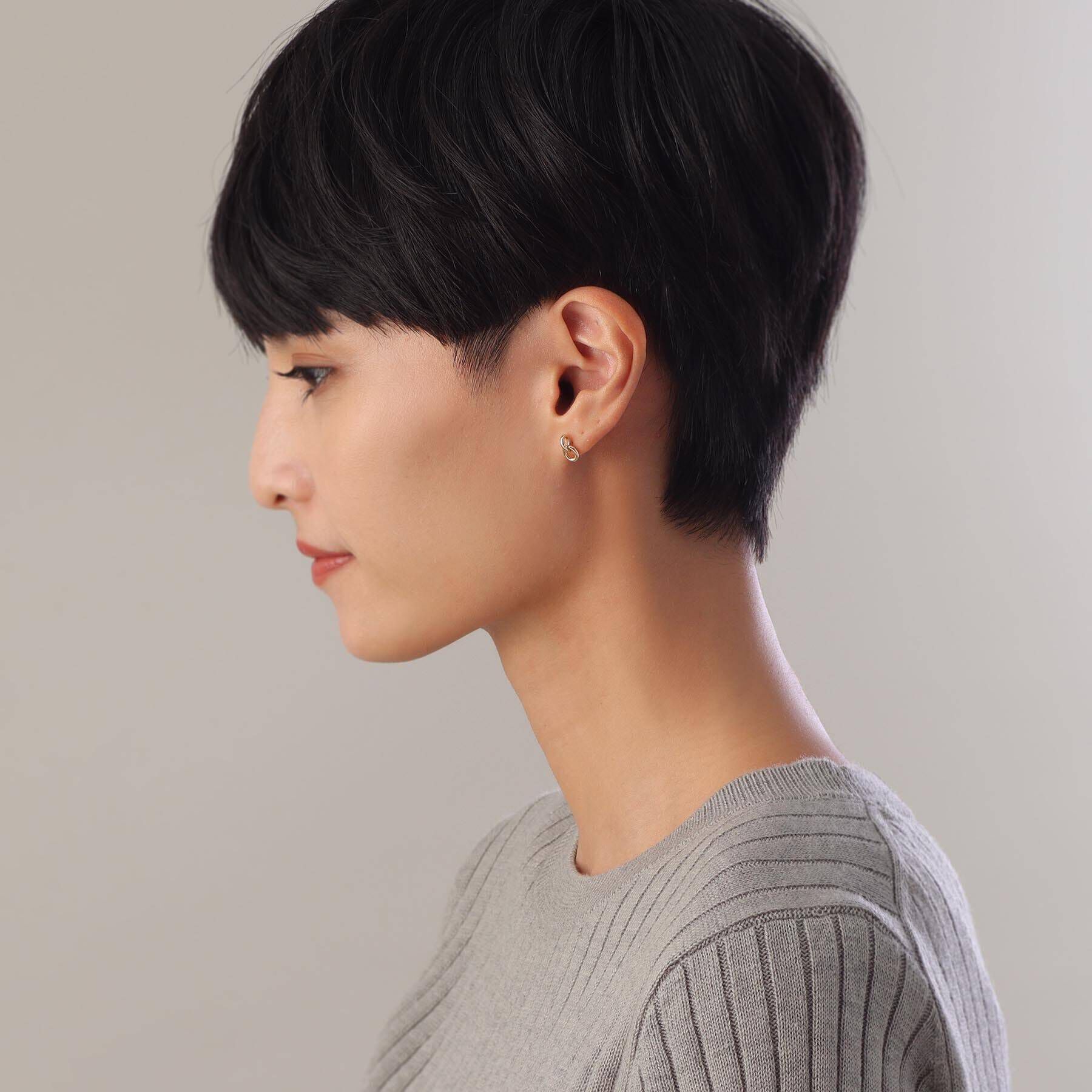 COCOSHNIK「K10中空ダブルサークル スタッドピアス」|ピアス|