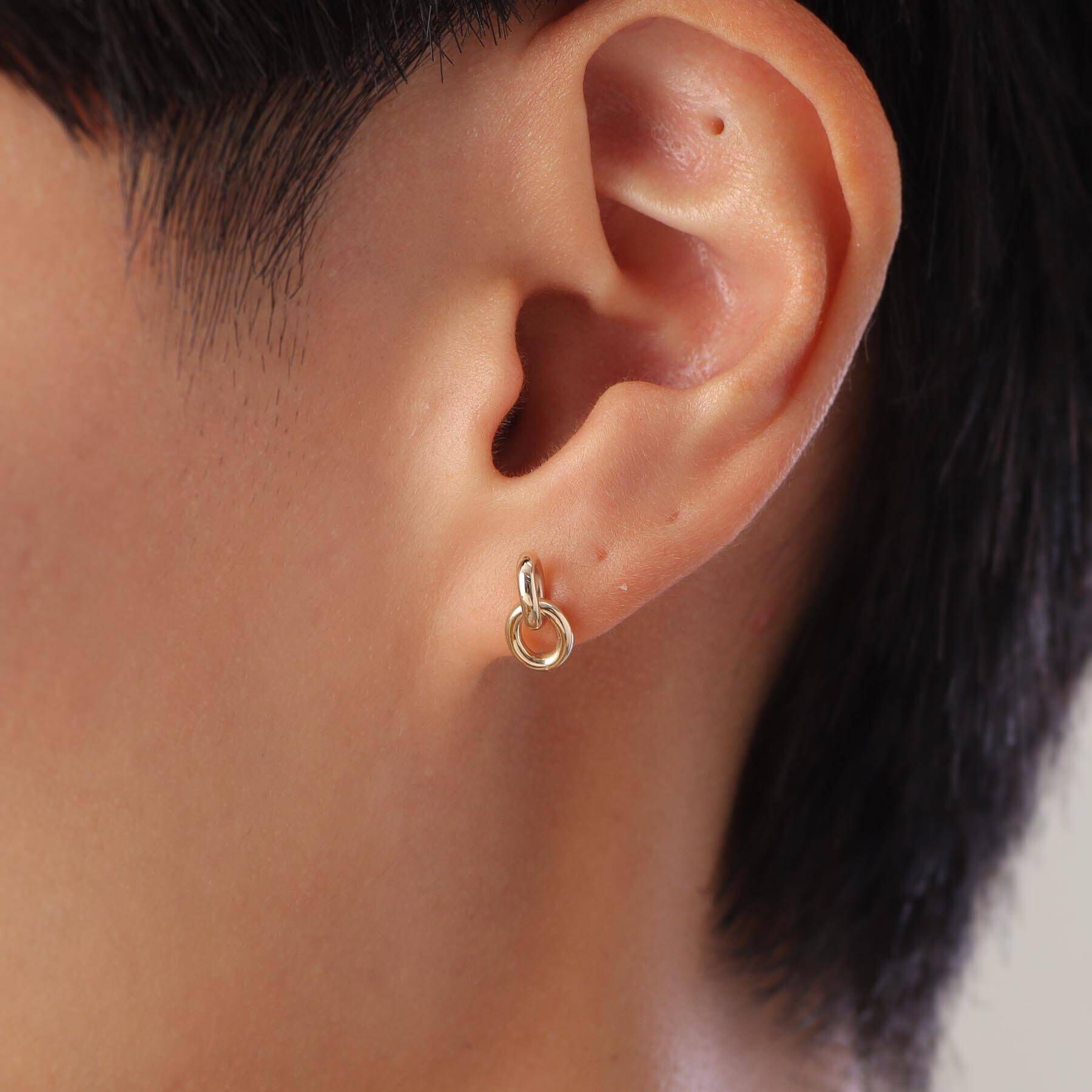 COCOSHNIK「K10中空ダブルサークル スタッドピアス」|ピアス|