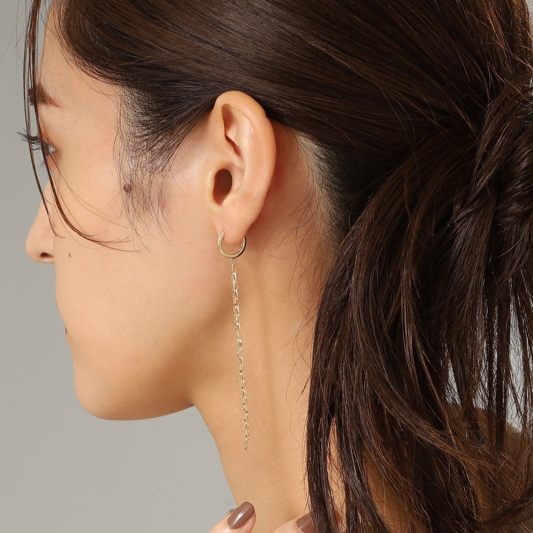 COCOSHNIK「K10フリンジチェーン中折れ フープピアス」|ピアス|