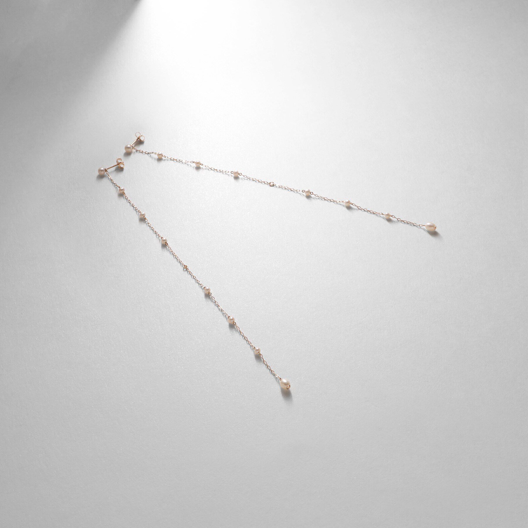 COCOSHNIK「K10パール ステーション2WAY スタッドピアス」|ピアス|