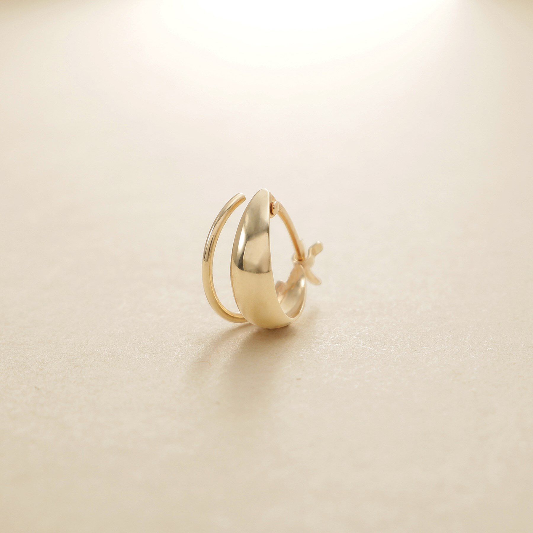 COCOSHNIK ONKITSCH「K10ブランチフープピアス」|ピアス|