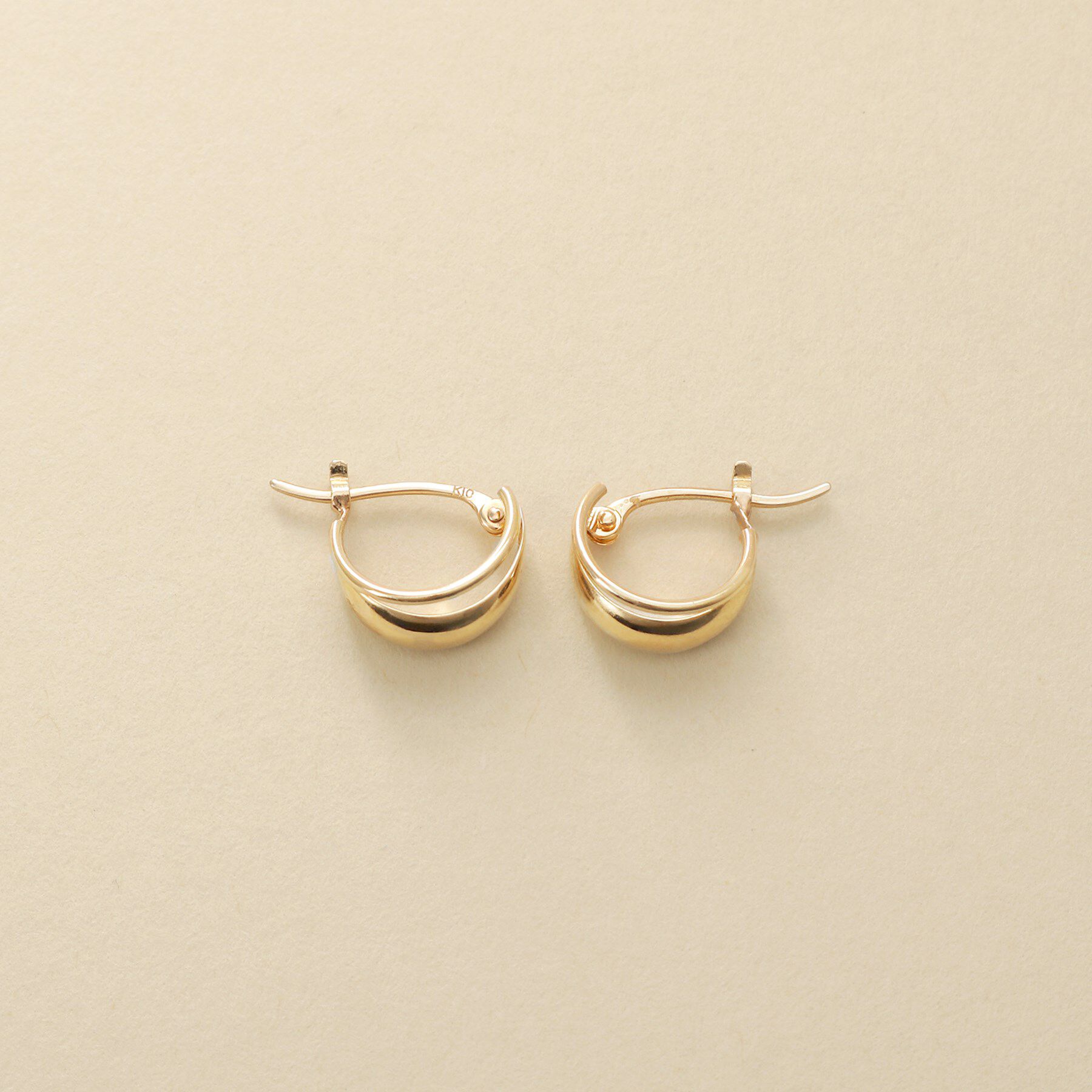 COCOSHNIK ONKITSCH「K10ブランチフープピアス」|ピアス|