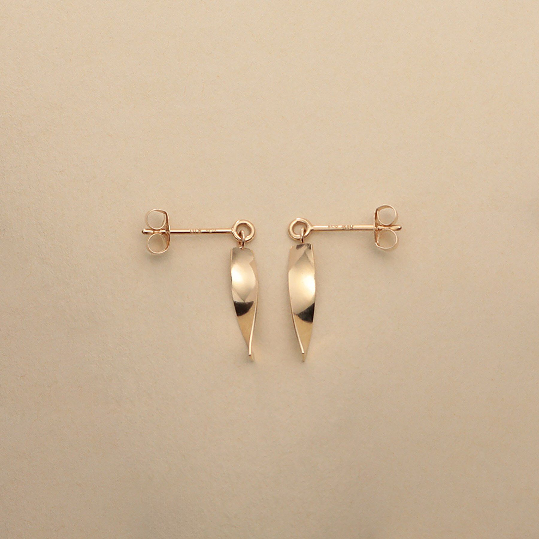 COCOSHNIK ONKITSCH「K10トワーリープレートピアス」|ピアス|