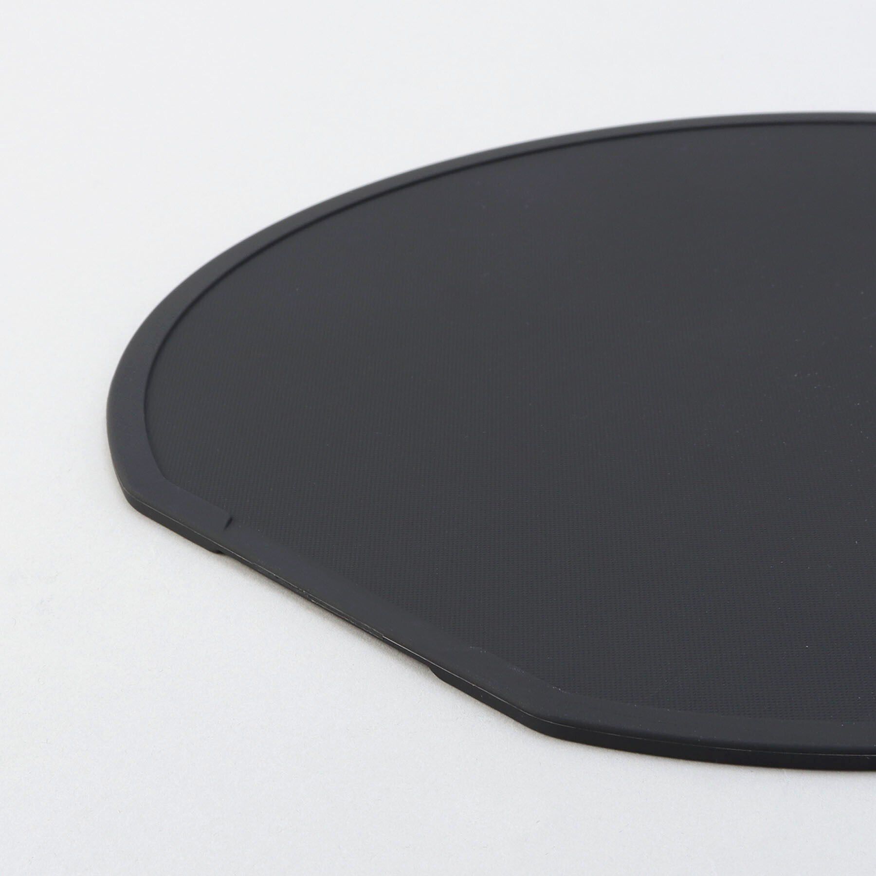 212 KITCHEN STORE「抗菌TPUまな板 半月 BK ＜atomico アトミコ＞」|食器・キッチングッズ|