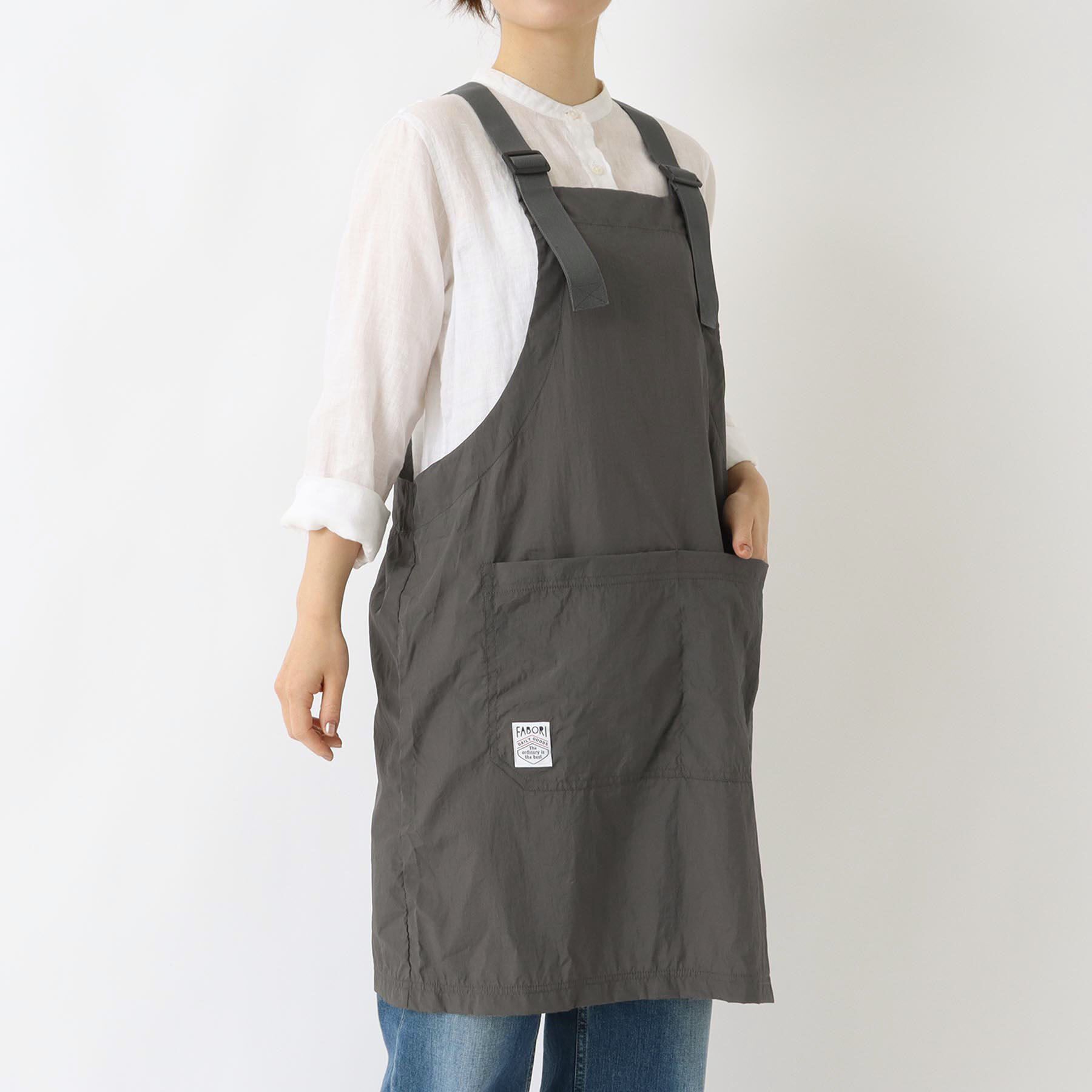 212 KITCHEN STORE「極軽撥水エプロン キテミテ　SUMI GY ＜FABORI ファボリ＞」|食器・キッチングッズ|その他