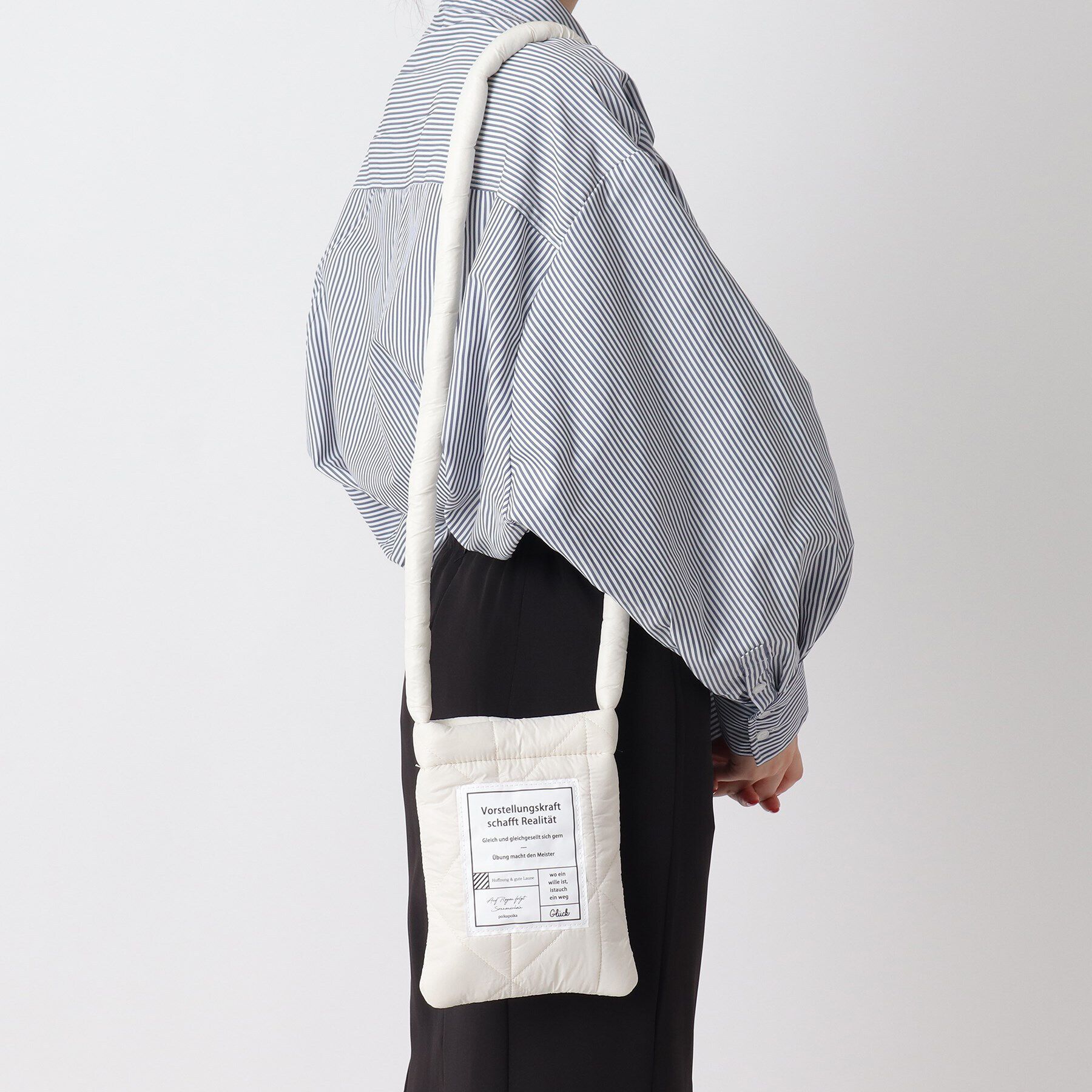 Ober Tashe「パデットキルトショルダー」|ショルダー・メッセンジャー|