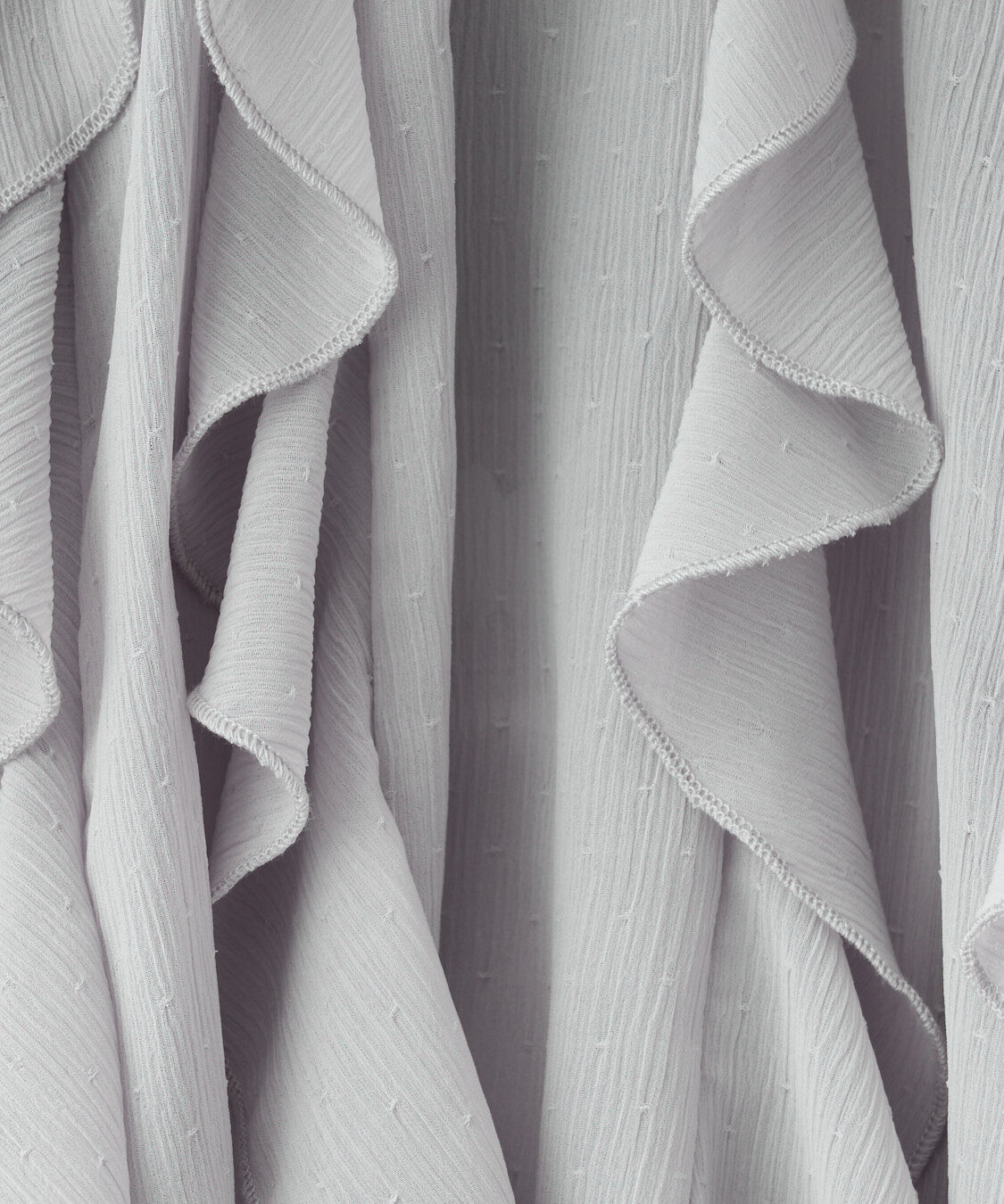 岡崎紗絵さんコラボ】カスケードボウタイフリルミニワンピース（COCO