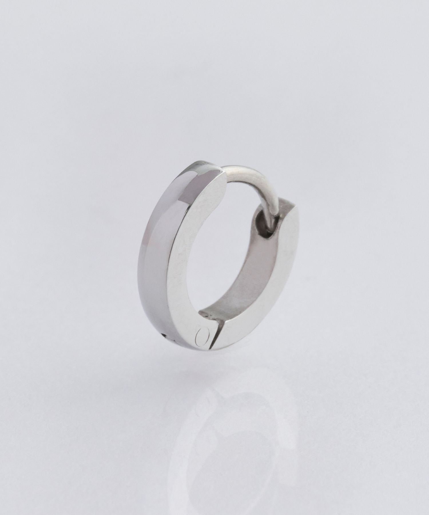 Phoebe「【金属アレルギー対応】ワンタッチメタルフープミニピアス(片耳)/サージカルステンレス シルバー」|ピアス|シルバー
