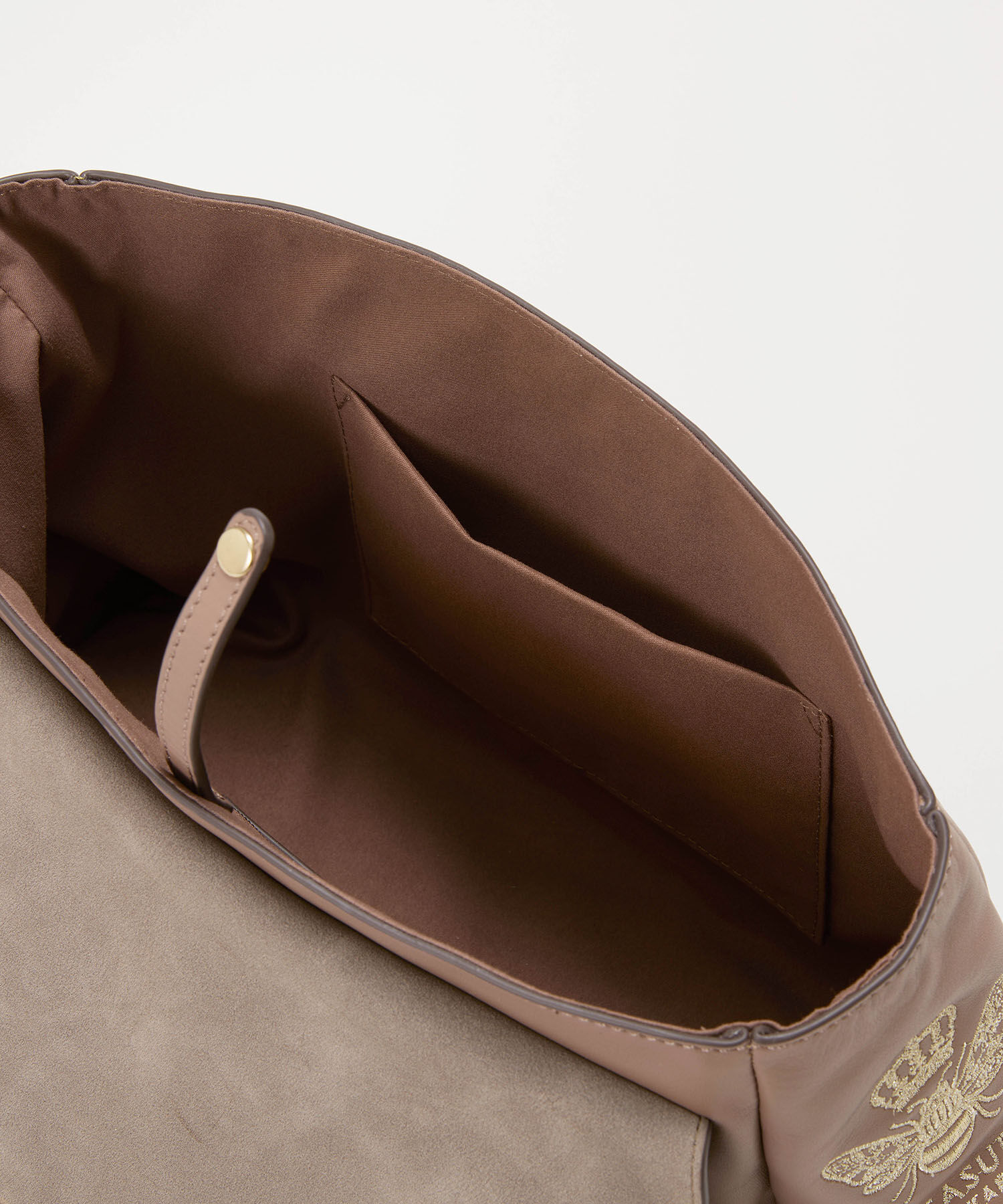 TOPKAPI TREASURE「【TREASURE TOPKAPI】スムースレザー ハチ 刺しゅう ショルダーバッグ」|ショルダー・メッセンジャー|