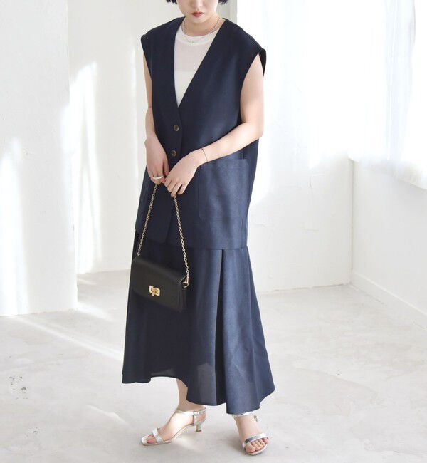 quaranciel「quaranciel:〈洗濯機可能〉Vネック ジレ＆フレア スカート セットアップ」|フレア|ネイビー