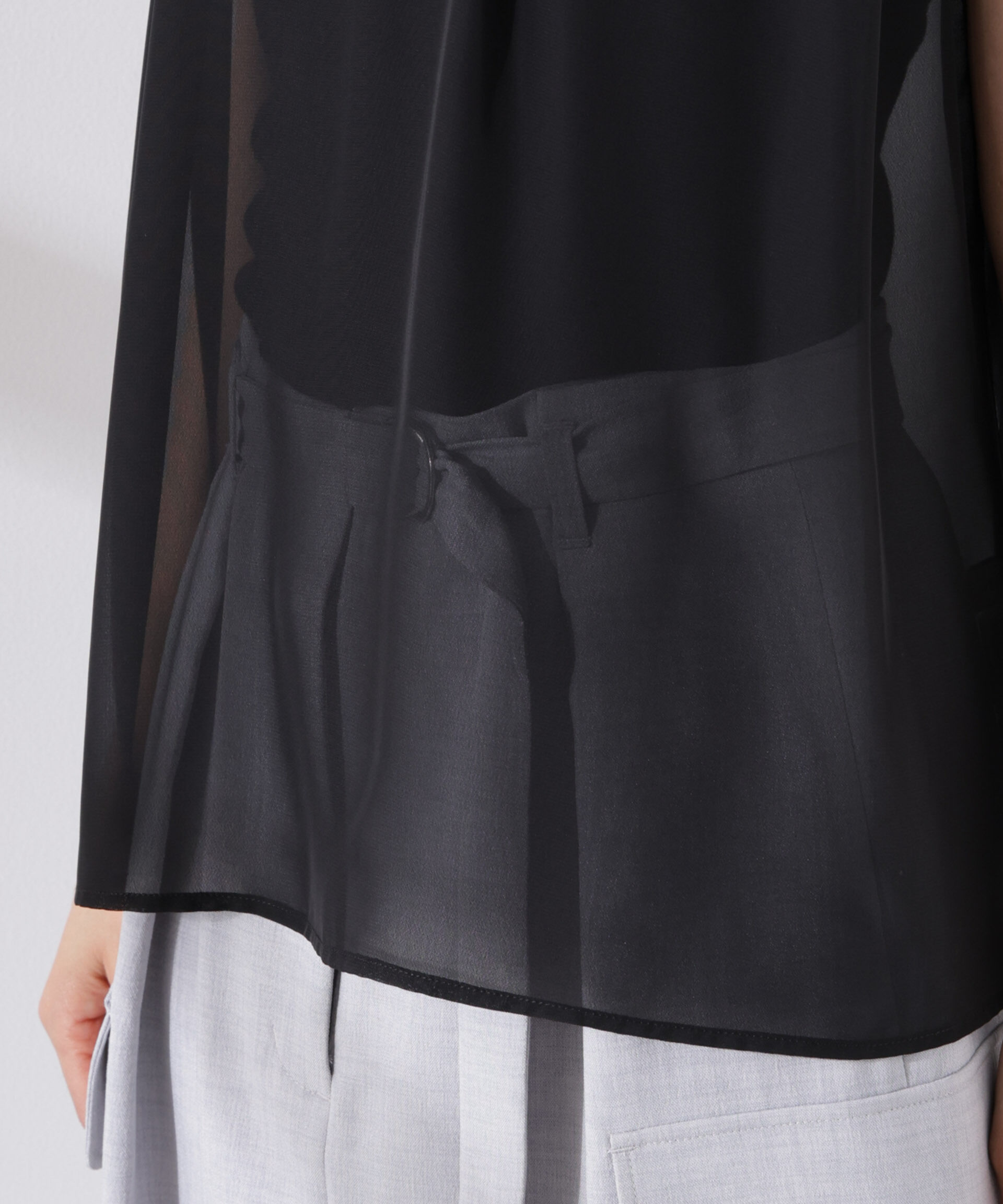 nano･universe「シアージョーゼットギャザーノースリーブブラウス」|シャツ・ブラウス|