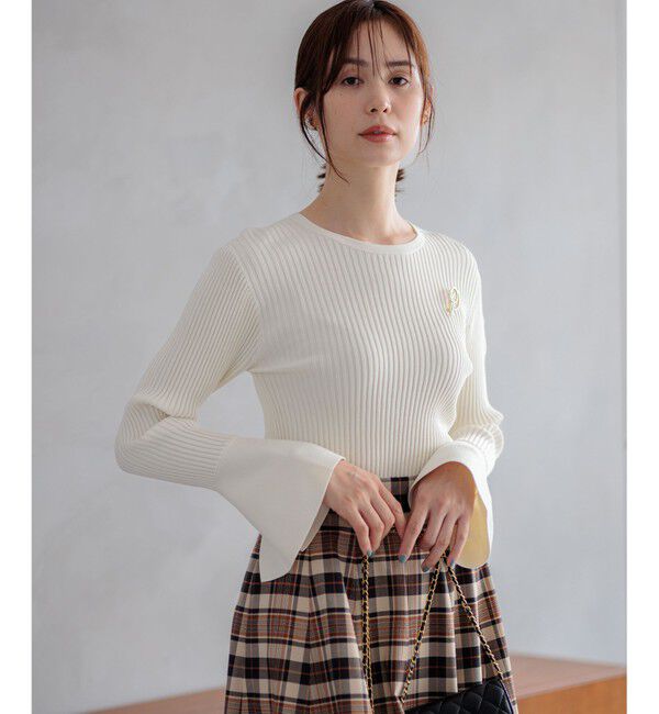 組曲「【WEB限定】ELENAフレアスリーブ リブニット」|ニット・セーター|アイボリー系