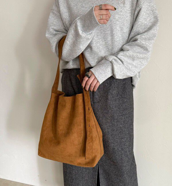 fredy emue「フェイクスエードアジャストワンハンドルバッグ」|ショルダー・メッセンジャー|