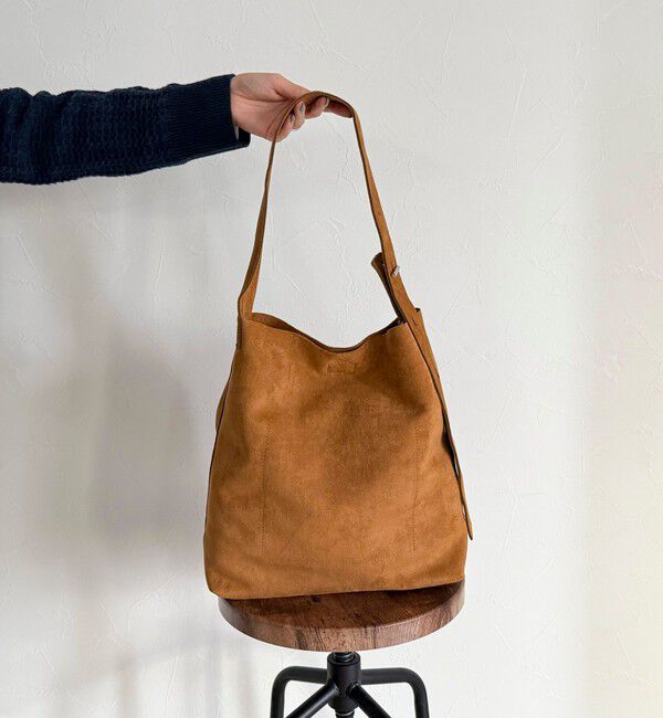 fredy emue「フェイクスエードアジャストワンハンドルバッグ」|ショルダー・メッセンジャー|