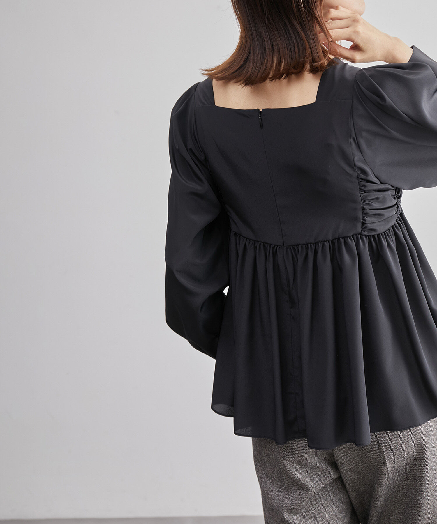 ROPE「スクエアネックペプラムブラウス」|シャツ・ブラウス|