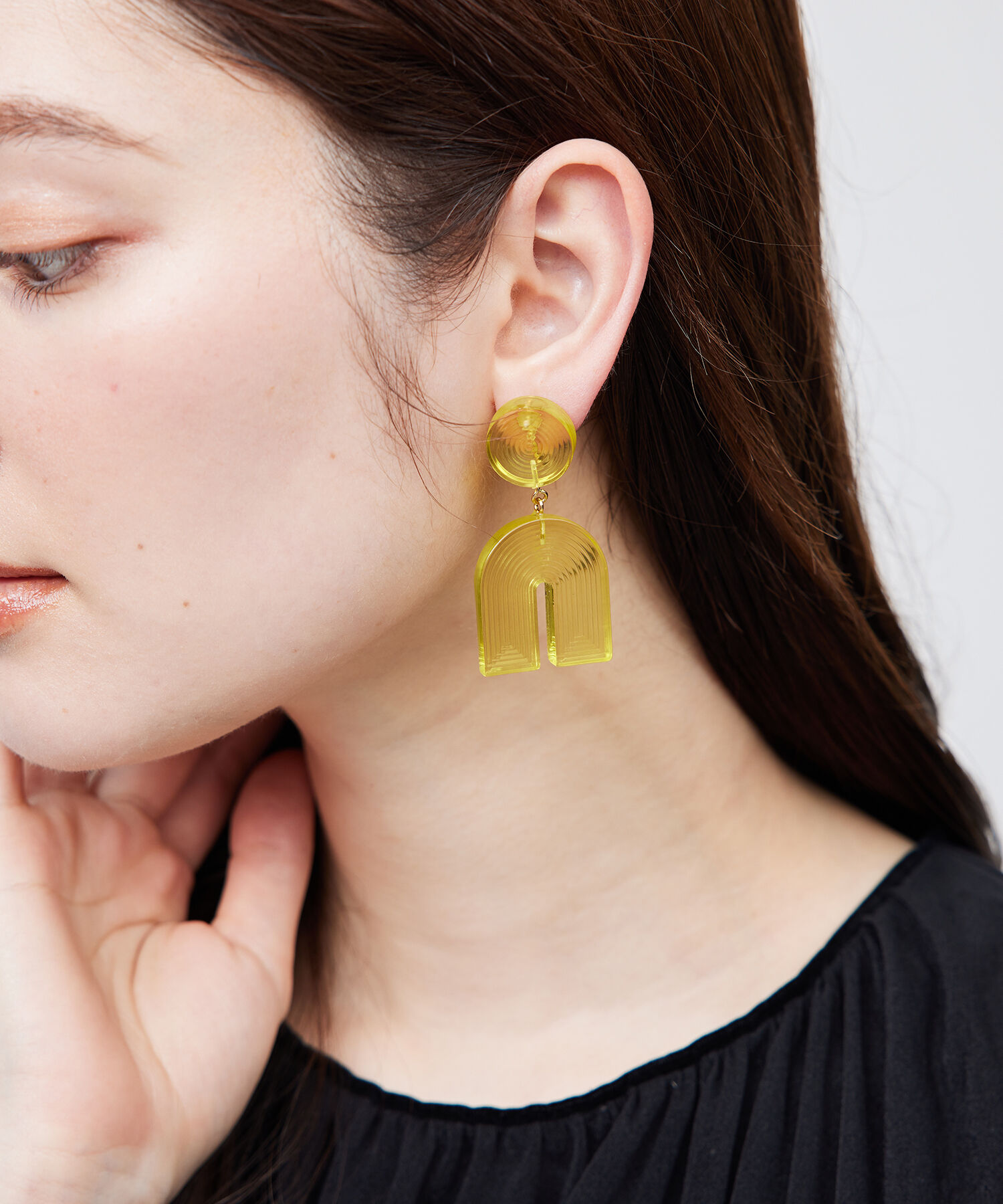 ROPE「ウェービングモチーフイヤリング【メディア掲載】」|イヤリング|イエロー(80)