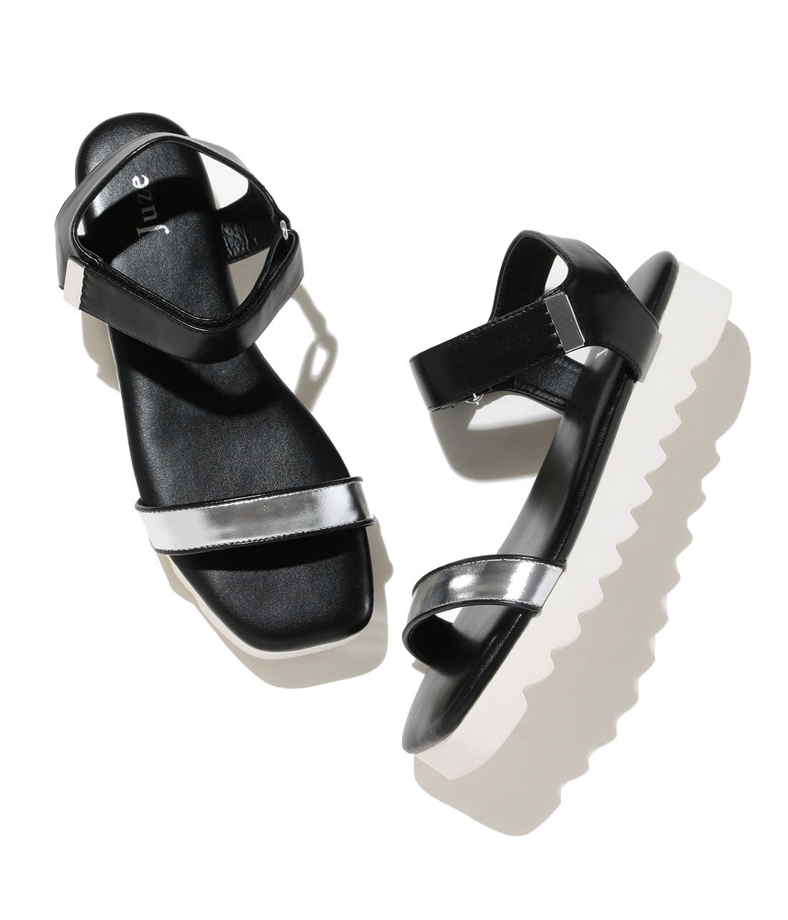 Juze「軽量スクエアトゥ厚底サンダル」|サンダル|