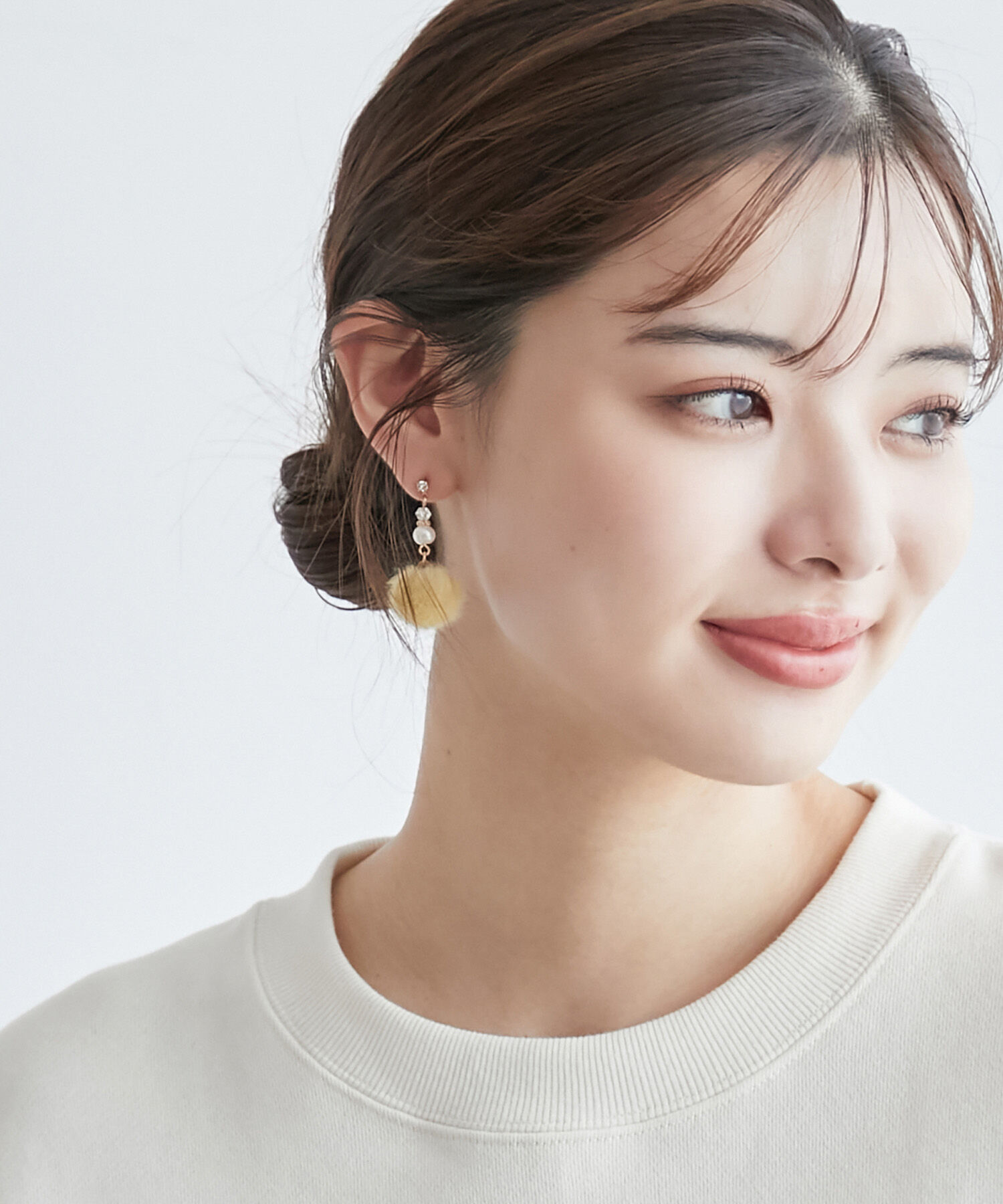 ROPE PICNIC PASSAGE「ファー&times;パールピアス」|ピアス|イエロー系(81)