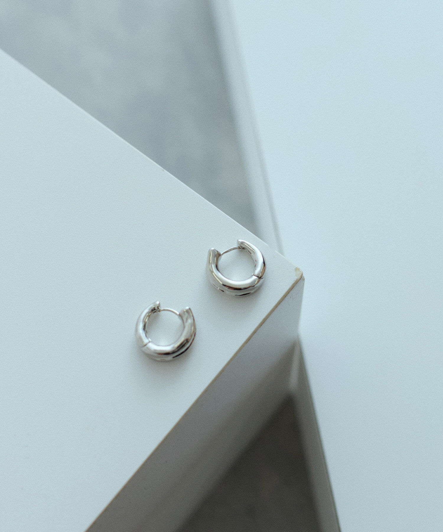 ADAM ET ROPE'「LES BIJOUX フープピアス」|ピアス|シルバー(93)