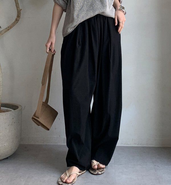  「【WEB限定】接触冷感デサインタックパンツ」|チノ|ブラック