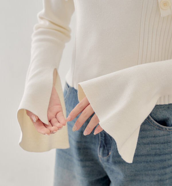  「襟釦デザインビックカラーオフショルリブニット」|ニット・セーター|