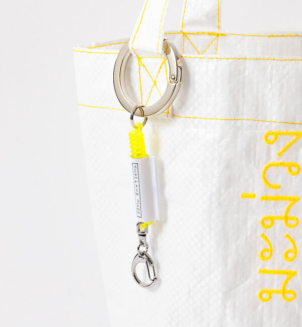 ABAHOUSE「【THAILAND MADE／タイランド メイド】チャーム付き縦型トートバッグM」|トートバッグ|