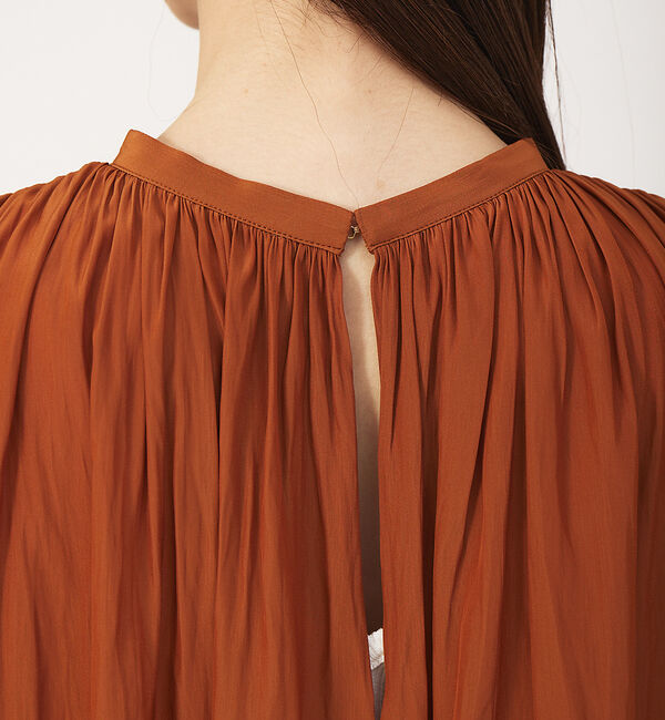 qualite「【WEB・一部店舗限定】ギャザーノースリーブブラウス」|シャツ・ブラウス|