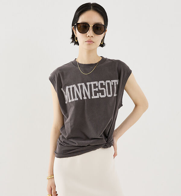 The Store by C' 「【REMI RELIEF】【別注】MINNESOTAロゴノースリーブカットソー」|Tシャツ・カットソー|チョコ