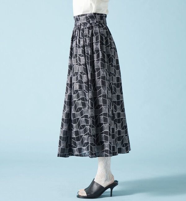 TIARA「スクエアエンブロレースフレアスカート」|スカート|