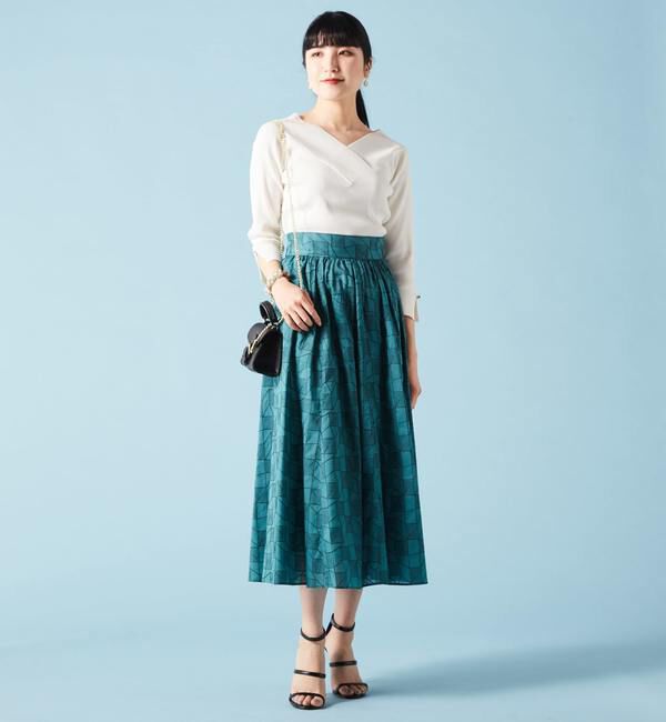 TIARA「スクエアエンブロレースフレアスカート」|スカート|